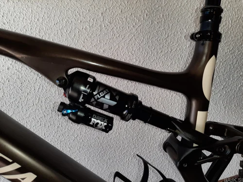 Specialized Levo SL2 Comp Carbon velikost S4