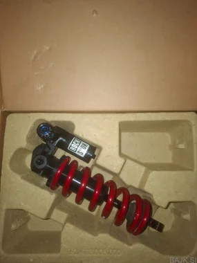 Rock shox Vivid coil ultimate Trunnion