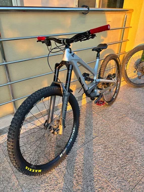 Yt Capra Core 4 Blaze Cf