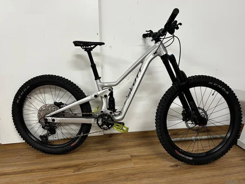 SCOTT RANSOM 24”