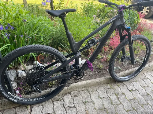 KOT NOV CANYON Spectral AL7.0 (M) 27.5