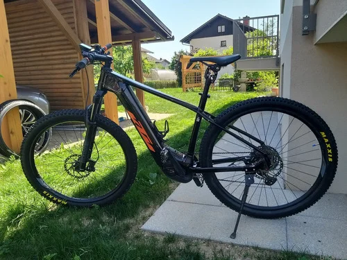 KTM Macina Team 792 – električno gorsko kolo, staro 8 mesecev, ugodno