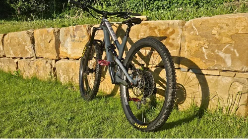 YT Capra CF 29 2018 L