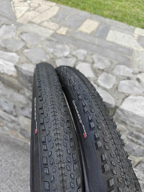 Gravel gume Pirelli Cinturato Gravel RC 40 mm