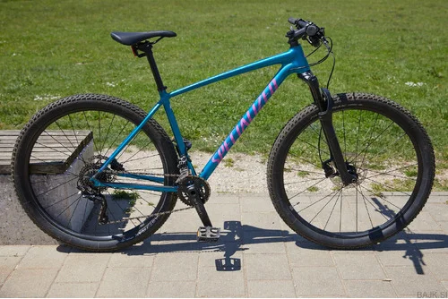 Specialized Chisel / L / MTB / Ženski / Hardtail