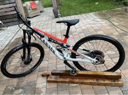 Otroško gorsko kolo Canyon Neuron AL Young Hero 2xs 27.5