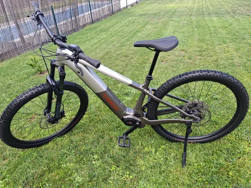 Trek Powerfly+ 6 800Wh 2025