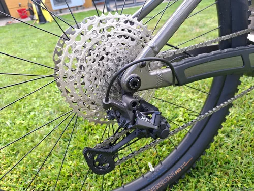 Trek Powerfly+ 6 800Wh 2025