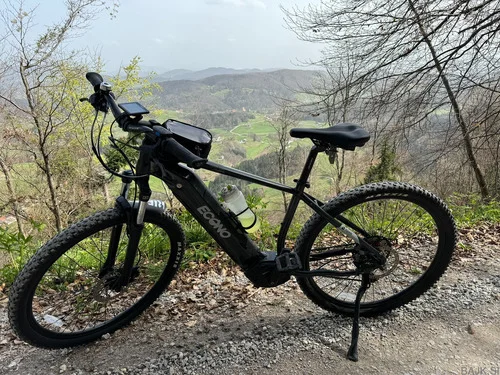 ugodno prodam električno gorsko kolo ECONO Equus