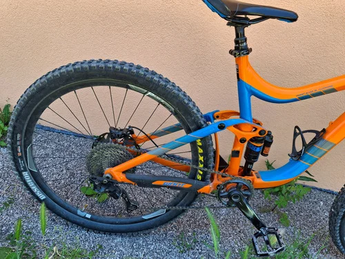 Prodam gorsko kolo Giant