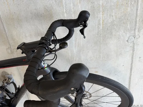 Colnago V3 2024 (vel:48,5)
