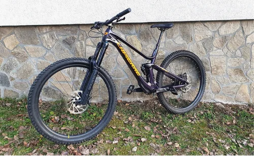 Lapierre Spicy CF karbon, vrhunsko enduro kolo, ODLIČNO OHRANJEN, BREZHIBEN!