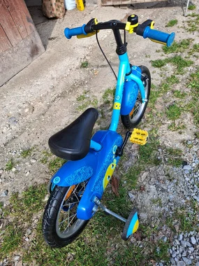 Otroško kolo BTwin Ocean 14 col z pomožnimi kolesi