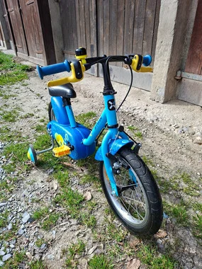 Otroško kolo BTwin Ocean 14 col z pomožnimi kolesi