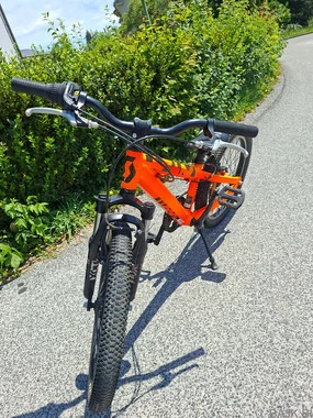 Otroško kolo Scoot Voltage 20 col