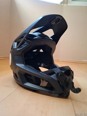 Fox proframe+chin mount