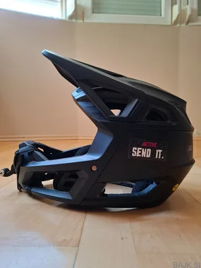 Fox proframe+chin mount