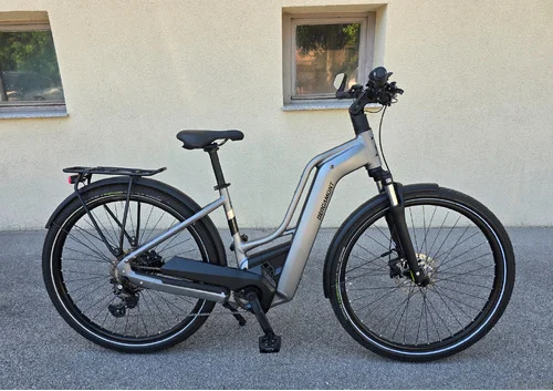 Bergamont E Horizon Sport 6 Amsterdam kot nov samo 480km S velikost