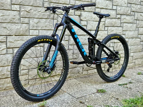 Trek Remedy 7