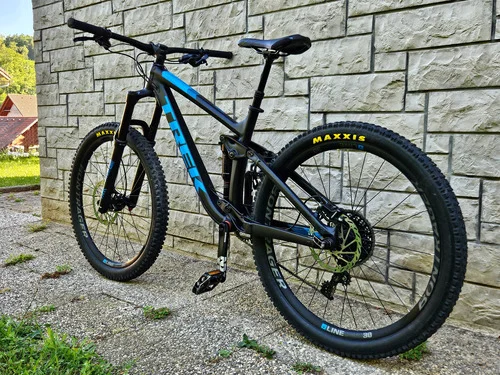 Trek Remedy 7