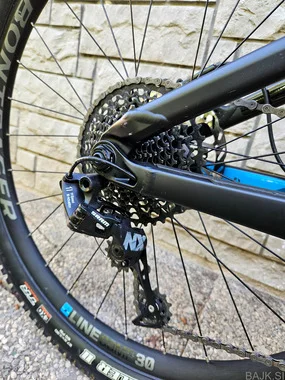 Trek Remedy 7
