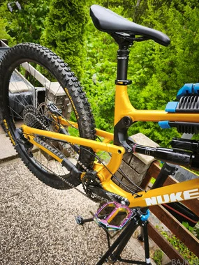 Nukeproof Mega 290 Pro Alloy Mountain Bike 2023 Turmeric yellow