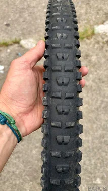 Pnevmatika Maxxis HighRoller 27.5x2.3