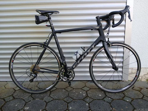 Scott cr1 10 karbonsko kolo