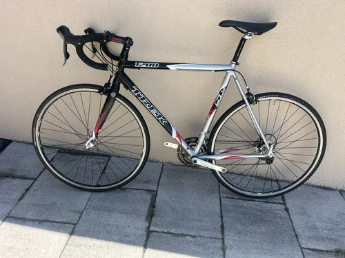 CESTNO KOLO TREK SL, ALU-KARBON, SHIMANO DURA-ACE, BREZHIBNO STANJE