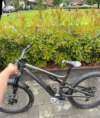 Specialized stumpjumper 15 comp alloy SAMO MENJAVE