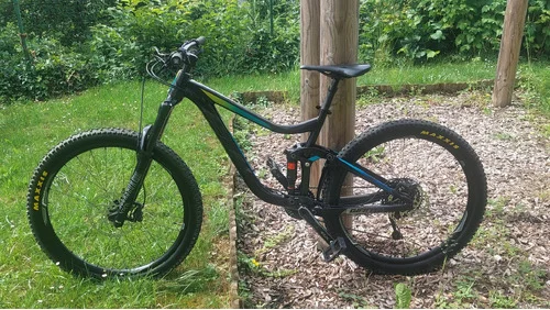 Giant Reign (M velikost, 27,5")