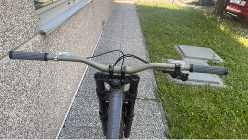 Mondraker Summum 2024 ( NUJNO PRODAM! )