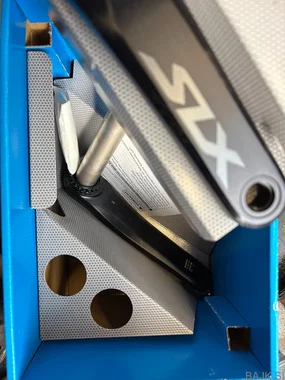 Shimano SLX gonilke