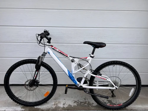 Full suspension kolo 26col