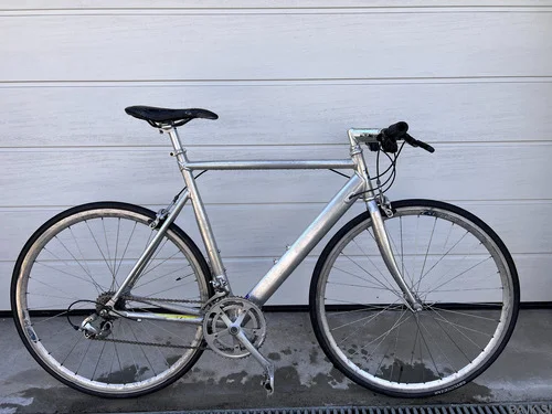 Cestno kolo GT aluminij