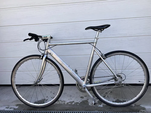 Cestno kolo GT aluminij