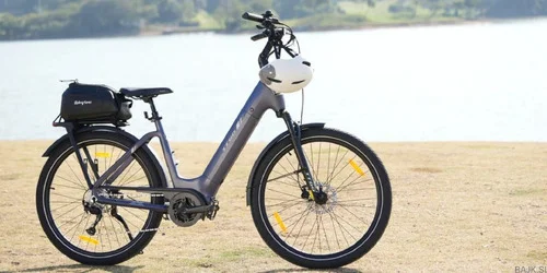 Električno kolo Z5 unisex City NOVO,letnik 2026 ,baterija 720Wh!!!