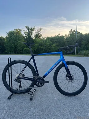 Colnago C68 modra