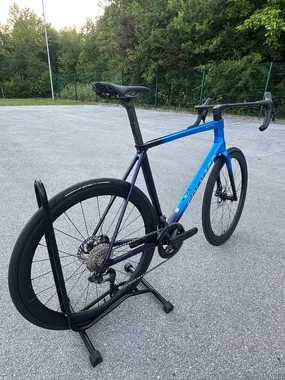 Colnago C68 modra