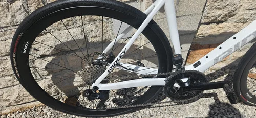 Ridley Falcn Shimano 105 DI2, velikost L, bele barve
