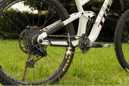 2023 Trek Slash