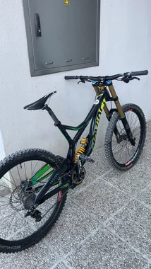 Devinci wilson 27.5