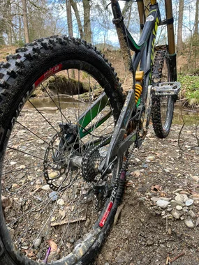 Devinci wilson 27.5