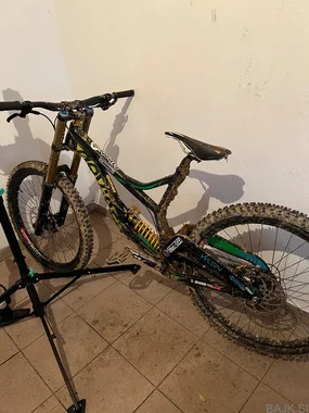 Devinci wilson 27.5