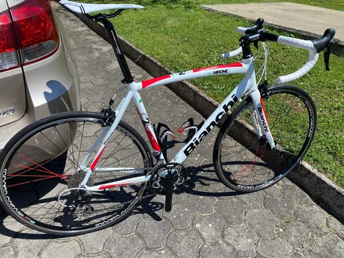BIANCHI SHIMANO 105 CESTNO KOLO rabljeno,600€
