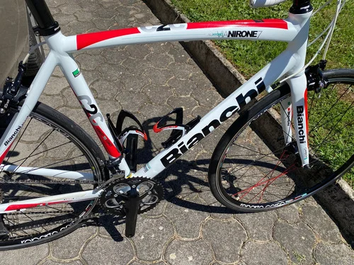 BIANCHI SHIMANO 105 CESTNO KOLO rabljeno,600€