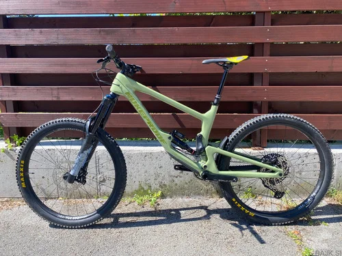 Nukeproof GIGA