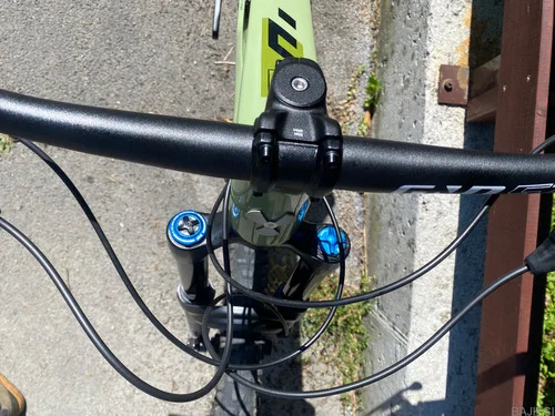 Nukeproof GIGA