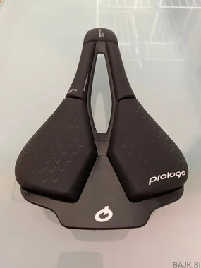 PROLOGO Scratch M5 Space 147mm,KOLESARSKI SEDEŽ, rabljen 100km , 70€