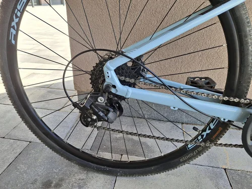 SPECIALIZED SIRRUS 2.0 ŽENSKO TREKING / FITNES KOLO - S OKVIR